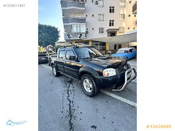 2011 MODEL NP 300 SKYSTAR 4X4 DEĞİŞENSİZ TRAMERSİZ