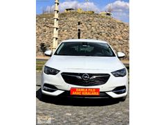Seyahatin Konfor Adresi | Opel Insignia Kiralama & Full Kasko