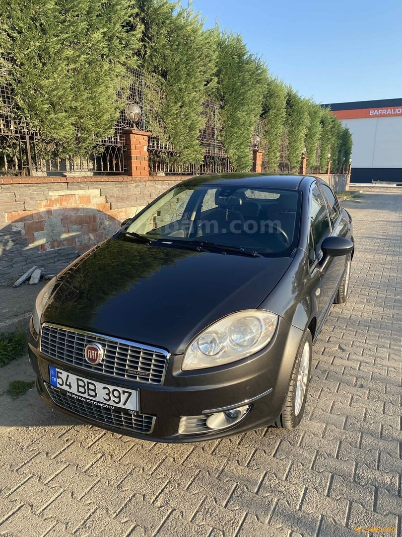 Sahibinden Fiat Linea 1.6 Multijet Emotion Plus 2012 Model Sakarya 223.700 km Füme 2