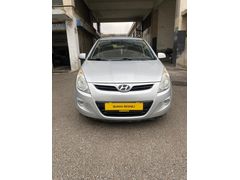 Burak Besnili Otomotiv'den Hyundai i20 1.2 MPI Team 2011 Model