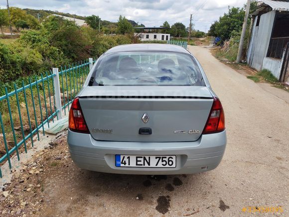 Sahibinden Renault Clio 1.4 RNA 2001 Model