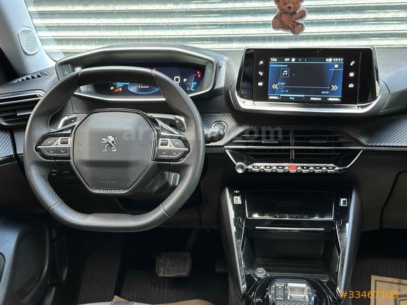 Sahibinden Peugeot 2008 1.2 PureTech Allure Dynamic 2022 Model 