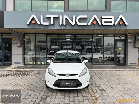 ALTINCABA'DAN 2012 FORD FİESTA 1.4 BENZİN OTOMATİK 125.000KM