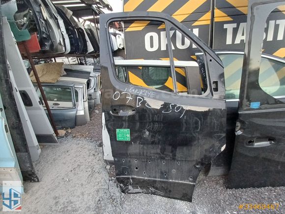 mercedes sprinter w907 w910 sağ ön kapı