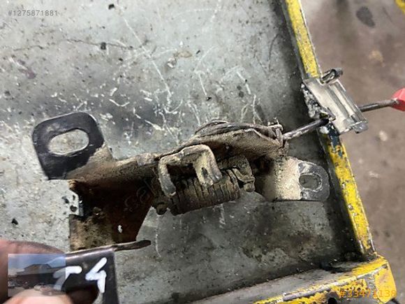 VW TRANSPORTER T4 KAPUT KİLİDİ