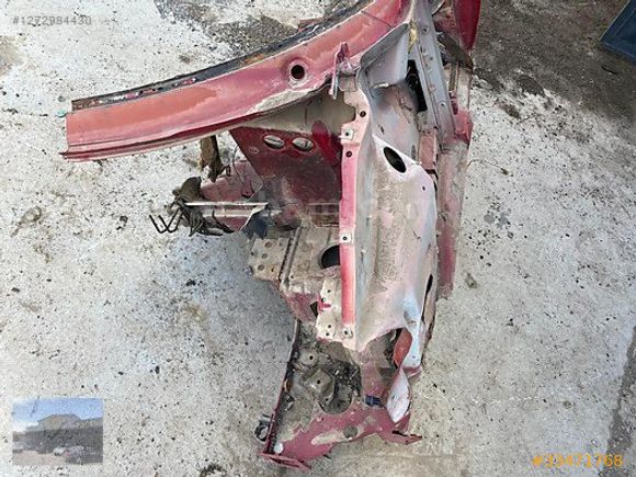 WV TRANSPORTER T4 1994 - 2003 SOL ÇEYREK DİREK KAPI ÇERÇEVESİ