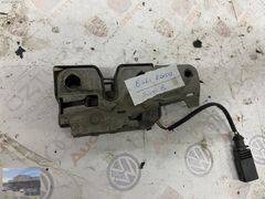 AUDİ A3 MOTOR KAPUT KİLİDİ 2009-2012 8P0823509K