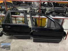 BMW X5 E53 SİYAH SAĞ ARKA KAPI ORJİNAL