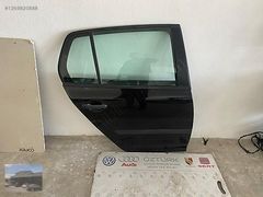 VW GOLF 5 SAĞ ARKA KAPI BOYASIZ