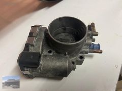 AUDİ A6 C5 ACK GAZ KELEBEĞİ