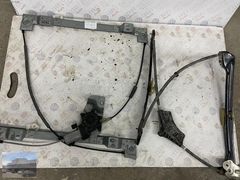 MERCEDES CİTAN RENAULT KANGO ÖN CAM MEKANİZMASI