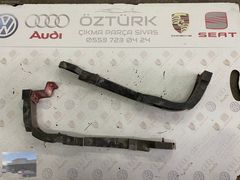 7D0807394 VW TRANSPORTER T4 SAĞ SOL ARKA TAMPON BRAKETİ