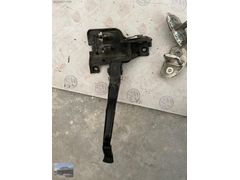 AUDİ A4 B6 B7 ÖN KAPUT KİLİDİ