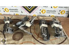 VW CADDY MK3 ÖN ARKA TAMPON ÇAMURLUK BRAKETLERİ