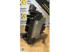 7589971-01 0261S04563 BMW Mini Cooper motor beyni