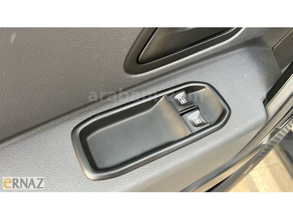 ERNAZ OTODAN 2023 DACİA Duster KREDİ KARTINA 12 TAKSİT