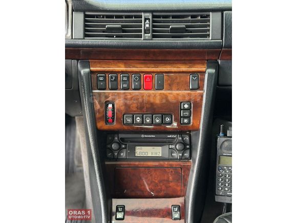 ORAS1 OTODAN 1994 E200 211 BİN KM E2 PAKET 8 TUŞ KLİMA-ELK KOLT