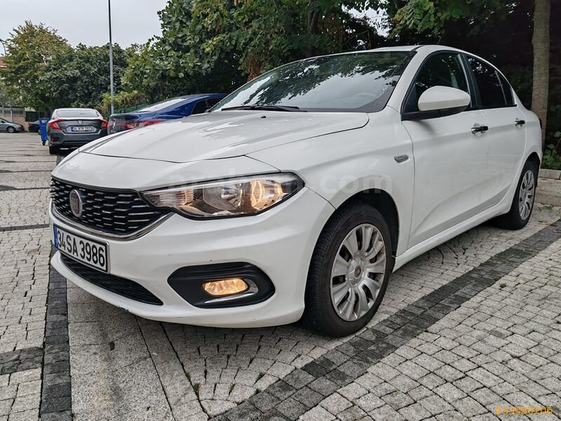 Sahibinden Fiat Egea 1.6 Multijet Comfort 2016 Model İstanbul 160.000 km Beyaz