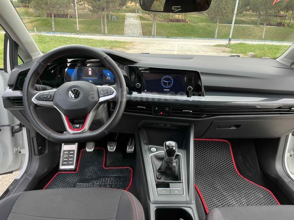 SAHİBİNDEN 2021 MODEL TEMİZ GOLF 8