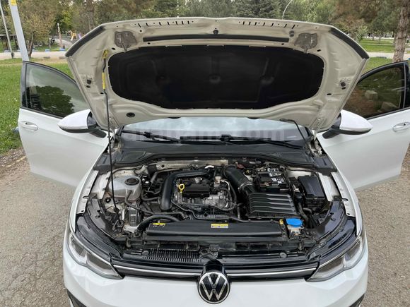 SAHİBİNDEN 2021 MODEL TEMİZ GOLF 8