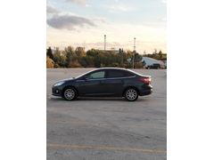 Ford Focus 1.6 Ti-VCT Titanium X plus 2012 bakımlı degısensız exper acık.
