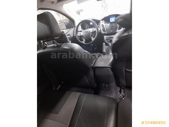 Ford Focus 1.6 Ti-VCT Titanium X plus 2012 bakımlı degısensız exper acık.
