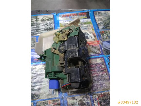 Transporter T5 kapı kilidi çıkma orijinal