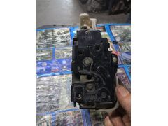 Transporter T5 kapı kilidi çıkma orijinal