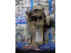 030145169 Volkswagen Polo Bora şarj dinamo bağlantı braketi
