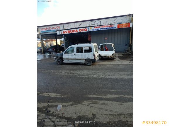 Berlingo partner 98/2004 model ön torpido, göğüslük
