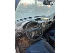 Berlingo partner 98/2004 model ön torpido, göğüslük