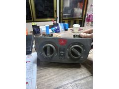 Fiat Idea manuel klima kontrol paneli ve dörtlü sinyal grubu