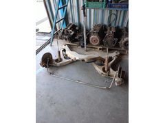 Mercedes 126 kasa sol sağ arka taşıyıcılar ve arka travers
