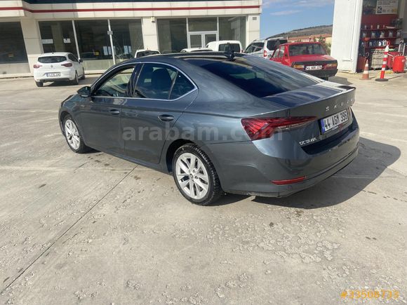 97.binde Skoda Octavia 1.5 e-Tec Premium 2021
