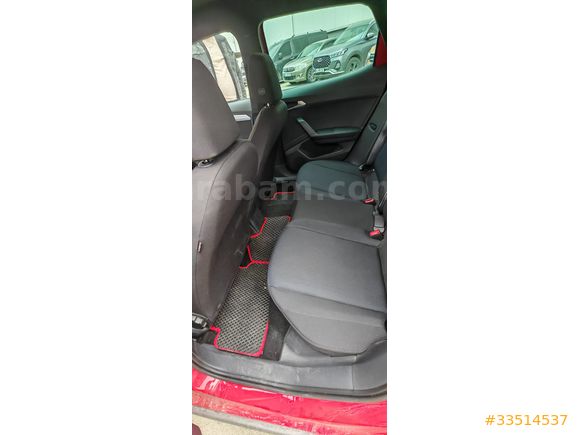 Sahibinden Seat Arona 1.0 EcoTSI FR PLUS 2024 Model 