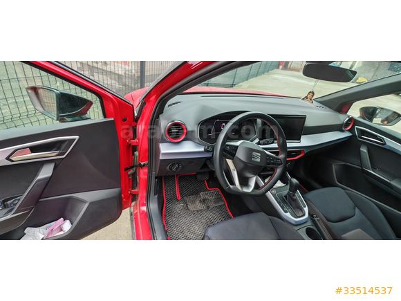 Sahibinden Seat Arona 1.0 EcoTSI FR PLUS 2024 Model 