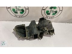 RENAULT TRAFİC KALORİFER KUTUSU FAN MOTORU 8200410495