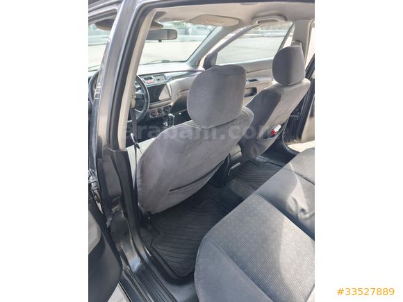 Sahibinden Mitsubishi Lancer 1.6 Comfort 2004 Model Adana