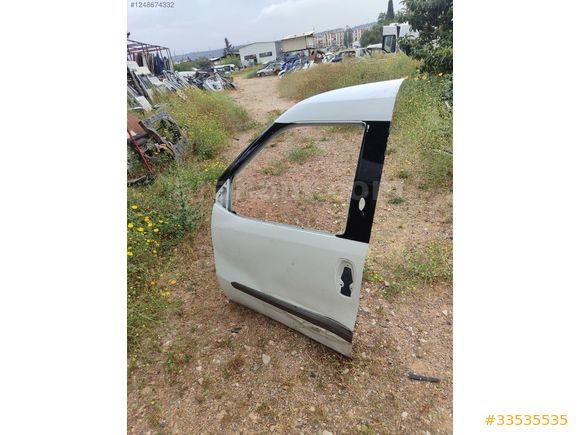 2015-18 MODEL FİAT DOBLO SOL ÖN KAPI