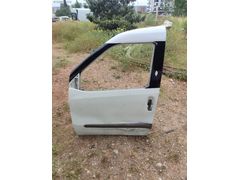 2015-18 MODEL FİAT DOBLO SOL ÖN KAPI