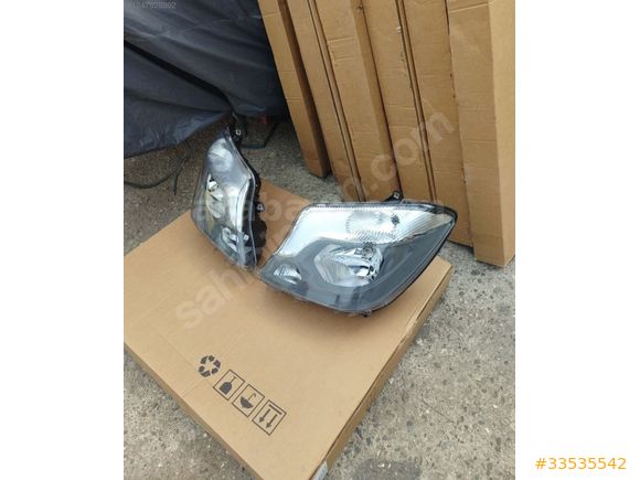 2013 MODEL MERCEDES SPRİNTER ÖN SAĞ SOL FAR SIFIR