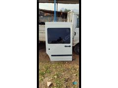 2004-11 MODEL FORD CONNECT SAĞ ARKA SÜRGÜLÜ KAPI