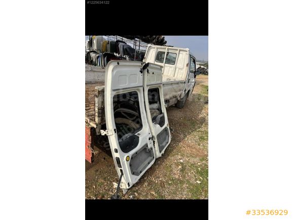 2004-11 MODEL FORD CONNET ARKA BAGAJ KAPAKLARI