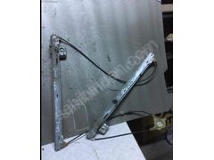 2003-10 MODEL MERCEDES VİTO SAĞ ÖN CAM KRİKOSU