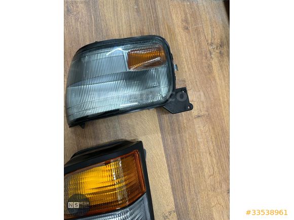 Mitsubishi L300 Sağ Sol Stop Lambası + Sinyal Set 1998-2006