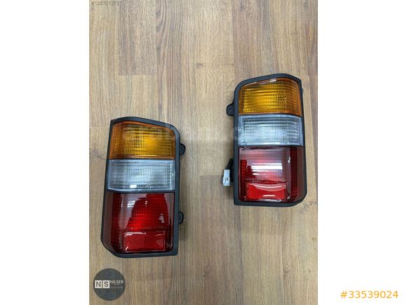 Mitsubishi l300 Arka Stop Lambası Set 1993-2000