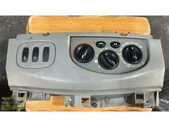 RENAULT TRAFİK 2 KLİMA KONTROL PANELİ