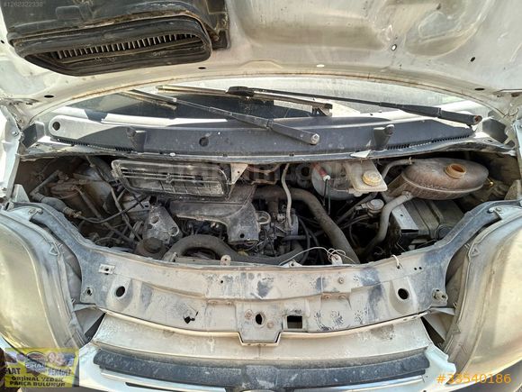 RENAULT TRAFİC OPEL VİVARO 1.9 2005 TURBO