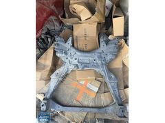 MERCEDES VİTO W447 MOTOR TRAVERSİ a4476200288