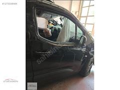 DOBLO 5 SAĞ ÖN KAPI HATASIZ ORJİNAL